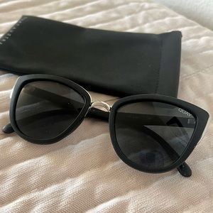 Quay Cat eye Sunglasses Black with silver details
